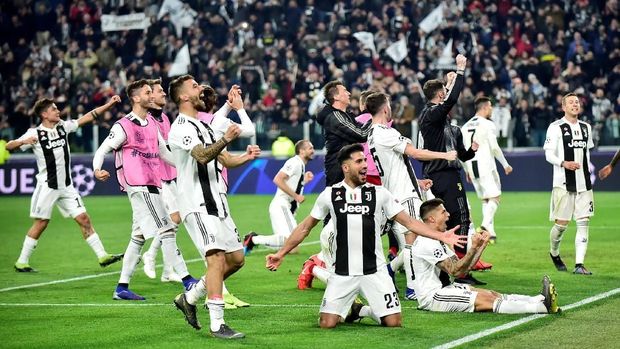 Juventus berhasil bangkit dari kekalahan 0-2 di markas Atletico Madrid lewat kemenangan 3-0 di Turin.