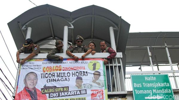 Jakbar Juga Tak Luput dari Penertiban APK