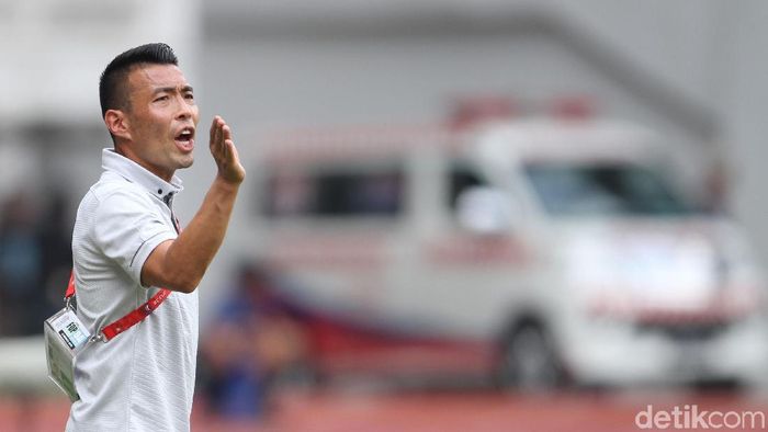Jun Fukuda, pelatih Lao Toyota (Rifkianto Nugroho/detikSport) Jun Fukuda, pelatih Lao Toyota (Rifkianto Nugroho/detikSport)