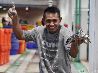 Penampakan Suasana Pasar Ikan Modern Muara Baru
