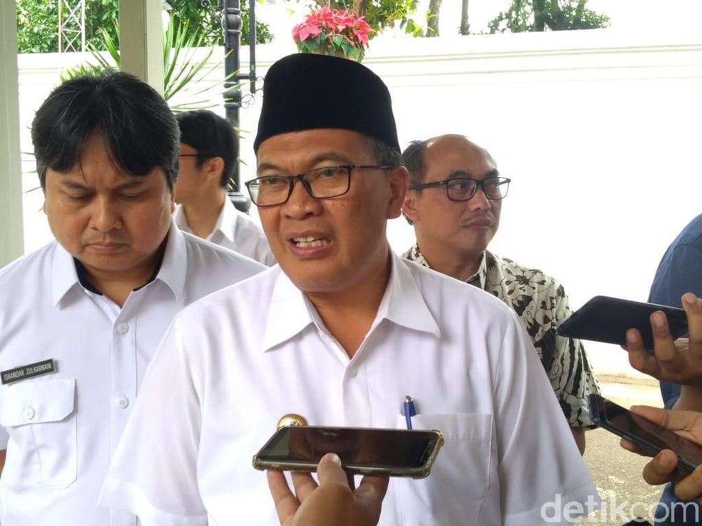 TKD Terancam Dipotong, Oded: PNS yang Gaduh Berarti Teu Cageur TKD Terancam Dipotong, Oded: PNS yang Gaduh Berarti Teu Cageur
