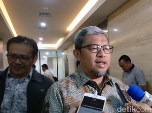 KPK Jadwal Ulang Pemeriksaan Aher KPK Jadwal Ulang Pemeriksaan Aher