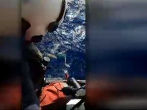 Gunakan Jeansnya sebagai Pelampung, Pria Ini Bertahan 3 Jam di Laut Gunakan Jeansnya sebagai Pelampung, Pria Ini Bertahan 3 Jam di Laut