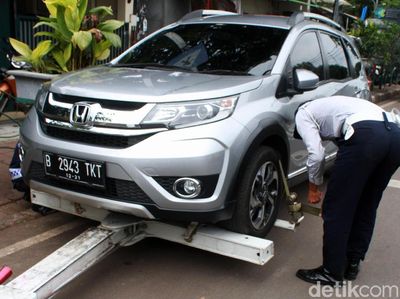 Masih Zaman Parkir Sembarangan di Ruang Publik?