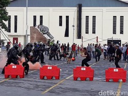 Melihat Sispam Pemilu di Solo, Peragakan Penyelamatan Presiden