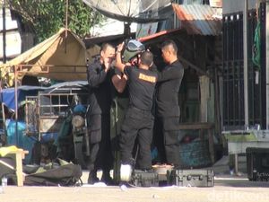 Video: Polisi Tangkap 2 Terduga Teroris Baru Jaringan Sibolga