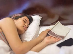 5 Manfaat Tidak Pakai Bra Saat Tidur 5 Manfaat Tidak Pakai Bra Saat Tidur