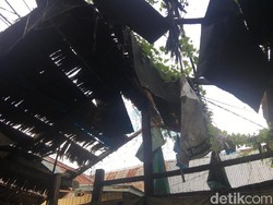 Kisah Ibu dan Anak Lansia di Polewali Bertahan Hidup di Rumah Reot