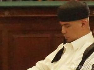 Jika Asam Urat Kambuh Lagi, Dhani akan Dibantarkan Jika Asam Urat Kambuh Lagi, Dhani akan Dibantarkan