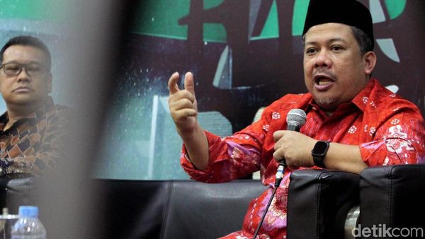Serunya Fahri Hamzah Bicara Soal Debat Capres di DPR