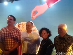 Ladies in Black Buka Festival Sinema Australia Indonesia 2019