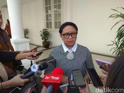 Menlu Retno Marsudi Cicipi Kuliner Bantul Hingga Bogor