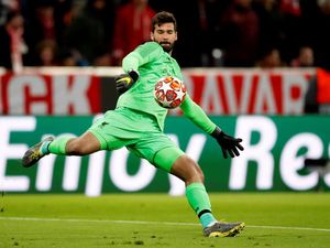 Alisson Pesimistis Bisa Menangkan Ballon dOr