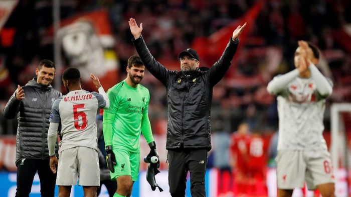 Liverpool menang meyakinkan dengan skor 3-1 di kandang Bayern Munich untuk lolos ke perempatfinal Liga Champions (Action Images via Reuters / Andrew Boyers) Liverpool menang meyakinkan dengan skor 3-1 di kandang Bayern Munich untuk lolos ke perempatfinal Liga Champions (Action Images via Reuters / Andrew Boyers)