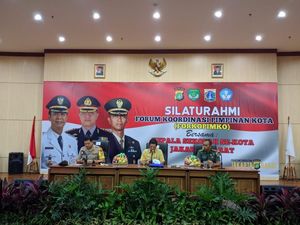 Wali Kota Prihatin Tawuran di Jakbar: Karena Pengaruh Narkoba Wali Kota Prihatin Tawuran di Jakbar: Karena Pengaruh Narkoba