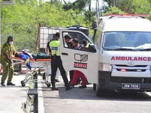 111 Sekolah di Malaysia Diliburkan Akibat Keracunan Limbah Kimia