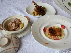 Peking Duck dan Tofu Claypot Gaya Kanton Modern Bisa Dinikmati di Restoran Ini Peking Duck dan Tofu Claypot Gaya Kanton Modern Bisa Dinikmati di Restoran Ini