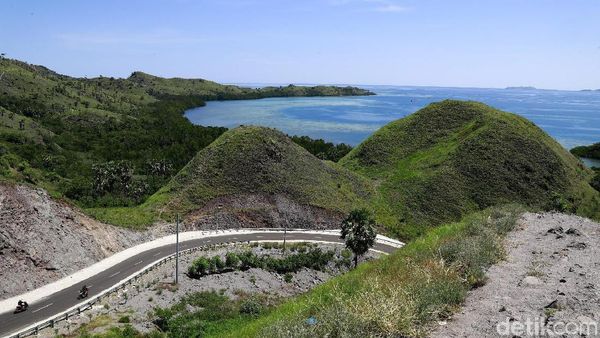 Takjub dengan Keindahan Panorama Bukit Cinta