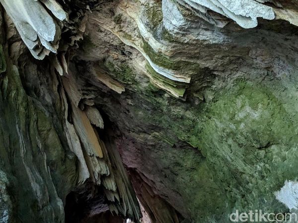 Foto: Gua Batu Cermin, Bukti Labuan Bajo Dulunya di Dalam Laut