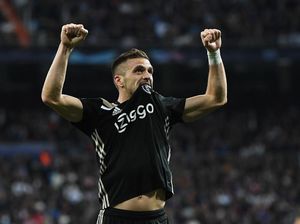 Bukan Messi atau Ronaldo, Tadic Topskorer Liga Champions Sejauh Ini