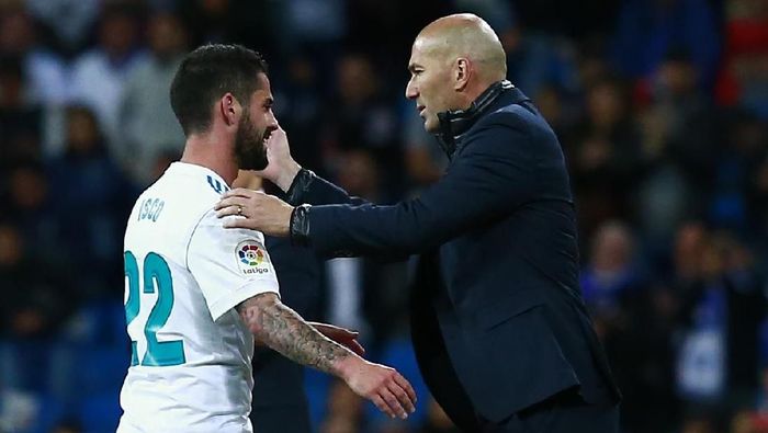 Kembalinya Zinedine Zidane sebagai pelatih melegakan Isco. (Foto: Gonzalo Arroyo Moreno / Getty Images) Kembalinya Zinedine Zidane sebagai pelatih melegakan Isco. (Foto: Gonzalo Arroyo Moreno / Getty Images)