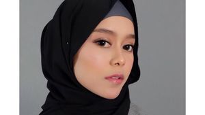 Foto: Lesty Kejora Berhijab, Gayanya Jadi Inspirasi Anak Muda