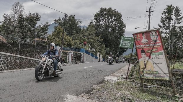Rombongan menempuh jarak sekitar 550 km perjalanan dari Jakarta menuju Yogyakarta.