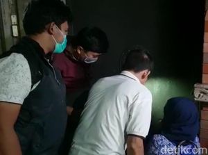 Penyidik KPK di Rumah Rommy: Bukain, Pak! Atau Saya Segel Satu Rumah! Penyidik KPK di Rumah Rommy: Bukain, Pak! Atau Saya Segel Satu Rumah!