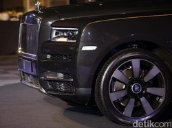 Rolls-Royce Tunjuk Mantan Desainer Bugatti Veyron Sebagai Kepala Desainer