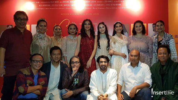 Cinta Tak Pernah Sederhana