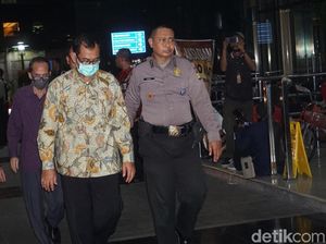 Menyusul Romahurmuziy, Pejabat Kemenag Daerah dkk Tiba di KPK Menyusul Romahurmuziy, Pejabat Kemenag Daerah dkk Tiba di KPK