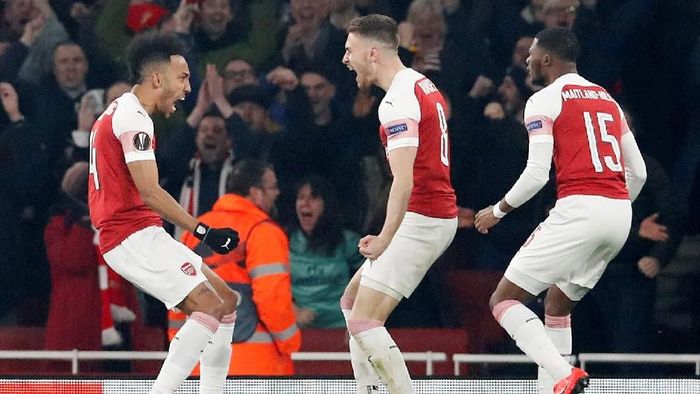 Arsenal menatap April yang menantang. (Foto: David Klein/Reuters)