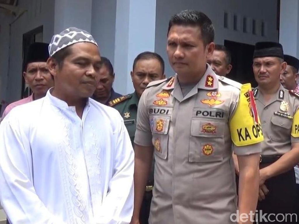 Katimun Bantah Sebarkan Fatwa Kiamat Sudah Dekat ke Warga Ponorogo Katimun Bantah Sebarkan Fatwa Kiamat Sudah Dekat ke Warga Ponorogo