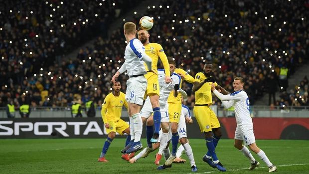 Hasil Liga Europa: Giroud Hat-trick, Chelsea ke Perempatfinal