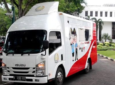 Kini Bikin Paspor Bisa Lewat Mobil Keliling