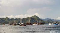 Foto: Hiruk Pikuk Dermaga Labuan Bajo, Jadi Pengen Liburan Deh