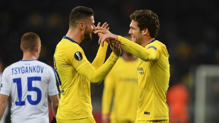 Olivier Giroud melesakkan hat-trick. (Foto: Mike Hewitt/Getty Images) Olivier Giroud melesakkan hat-trick. (Foto: Mike Hewitt/Getty Images)