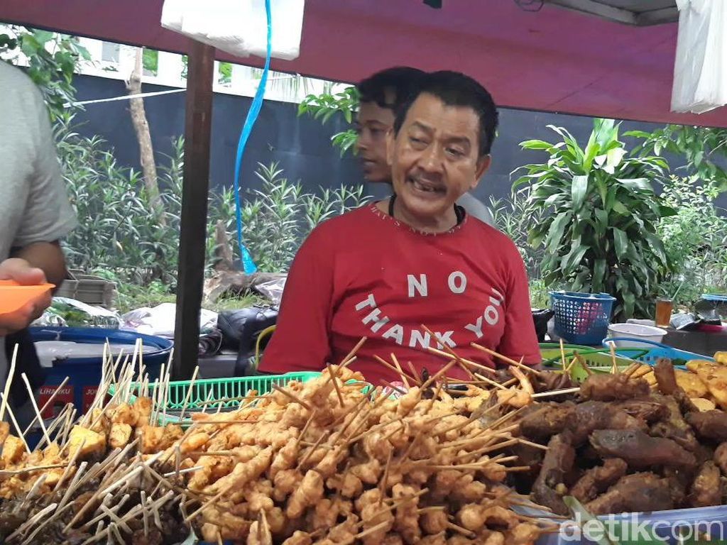 Di Warung Cak Mis Bisa Nyicip Krisdayanti dan Cucak Rowo yang Sedap Di Warung Cak Mis Bisa Nyicip Krisdayanti dan Cucak Rowo yang Sedap