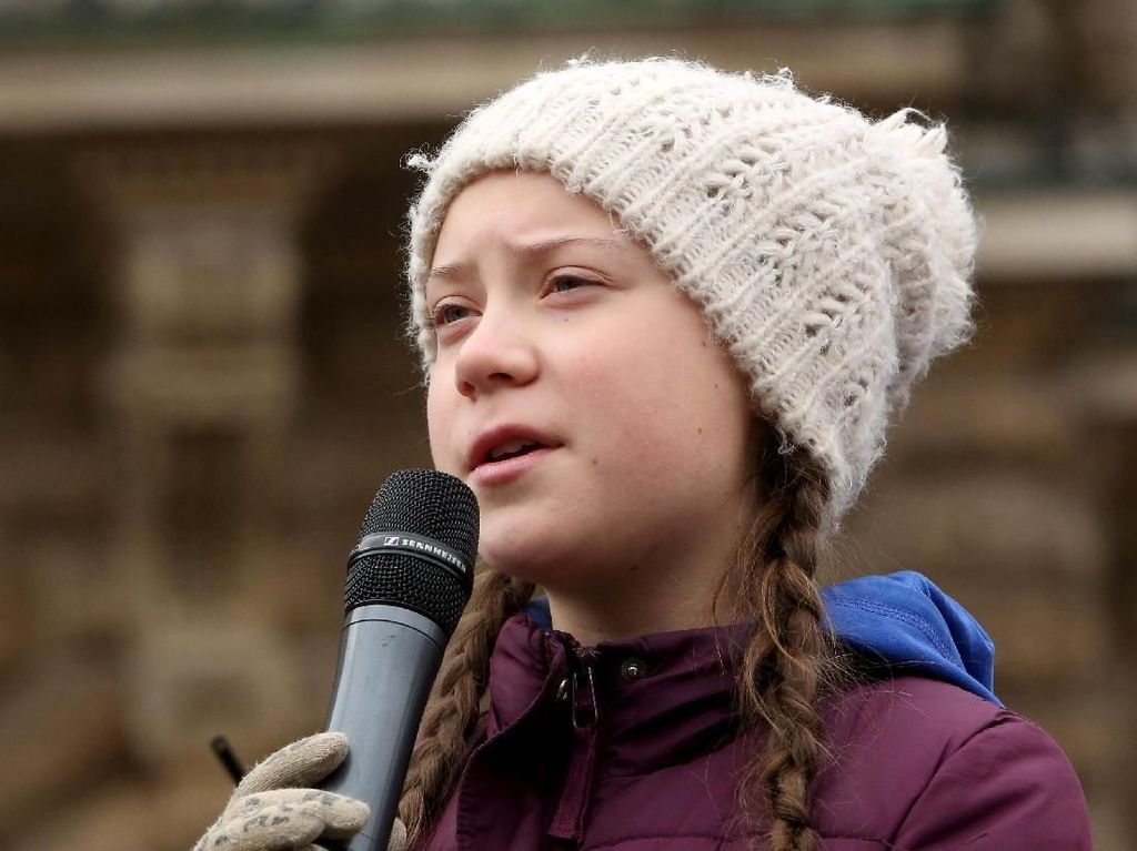 Di-bully Presiden Trump, Greta Thunberg Dapat Dukungan Michelle Obama Di-bully Presiden Trump, Greta Thunberg Dapat Dukungan Michelle Obama
