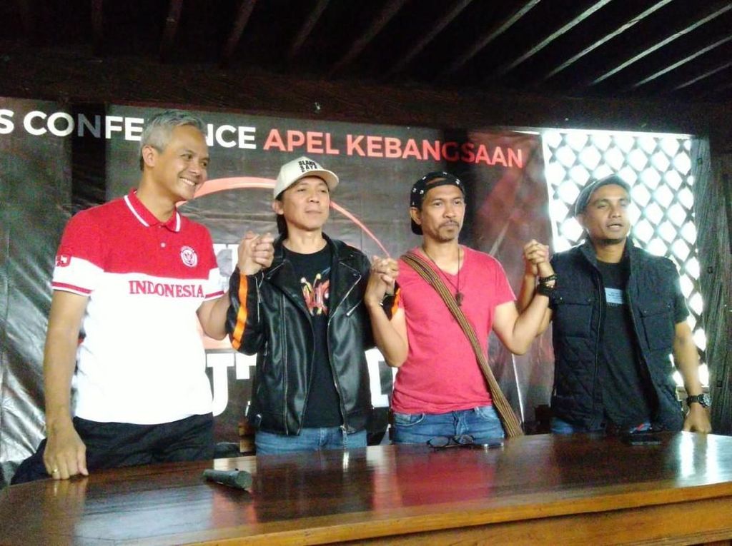 Slank akan Bawakan Pesan Anti Hoax di Apel Kebangsaan Slank akan Bawakan Pesan Anti Hoax di Apel Kebangsaan