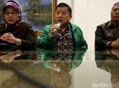 Romahurmuziy Lengser, Suharso Monoarfa Plt Ketum PPP