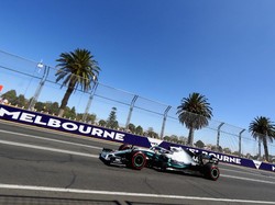 Hamilton Sapu Bersih Sesi Latihan Bebas GP Australia