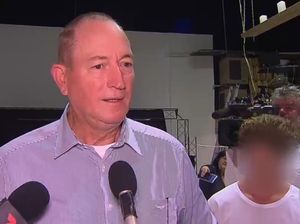 Kecaman Hingga Telur untuk Senator Australia yang Salahkan Muslim Kecaman Hingga Telur untuk Senator Australia yang Salahkan Muslim