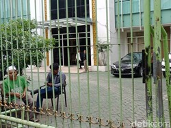 Romahurmuziy Ditangkap KPK, Pagar Kantor PPP Tertutup