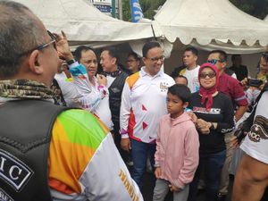 Anies Ajak Anaknya Hadiri Milenial Road Safety Festival di Polda Metro Anies Ajak Anaknya Hadiri Milenial Road Safety Festival di Polda Metro