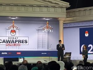 Sandiaga Ucapkan Selamat Ultah ke Maruf Amin di Panggung Debat Cawapres