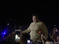 Prabowo soal Debat Cawapres: Kalau Saya, Sandi yang Hebat