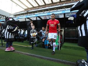 Valencia Dipastikan Akan Tinggalkan MU, Berlanjut Ke Mana?