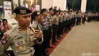 Potret Pengamanan Debat Cawapres di Hotel Sultan