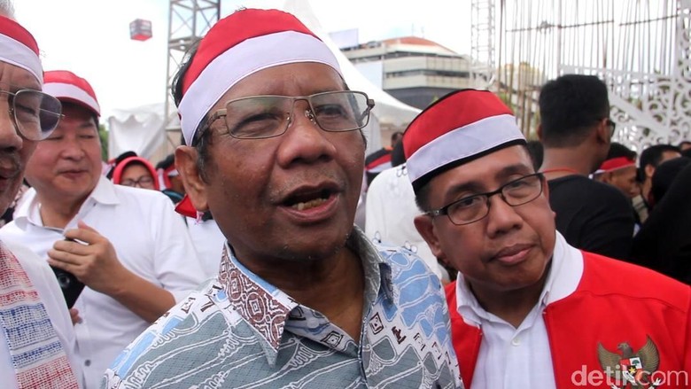 Mahfud Md: Demokrasi Stagnan, Ada yang Ingin Merendahkannya Lagi